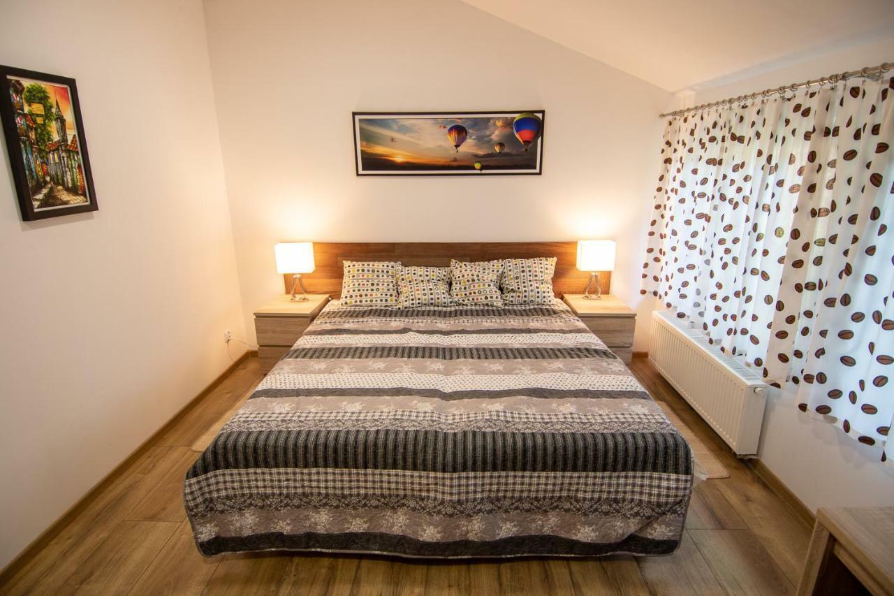 Apartamenty Podwarszawskie Stara Wies  Esterno foto